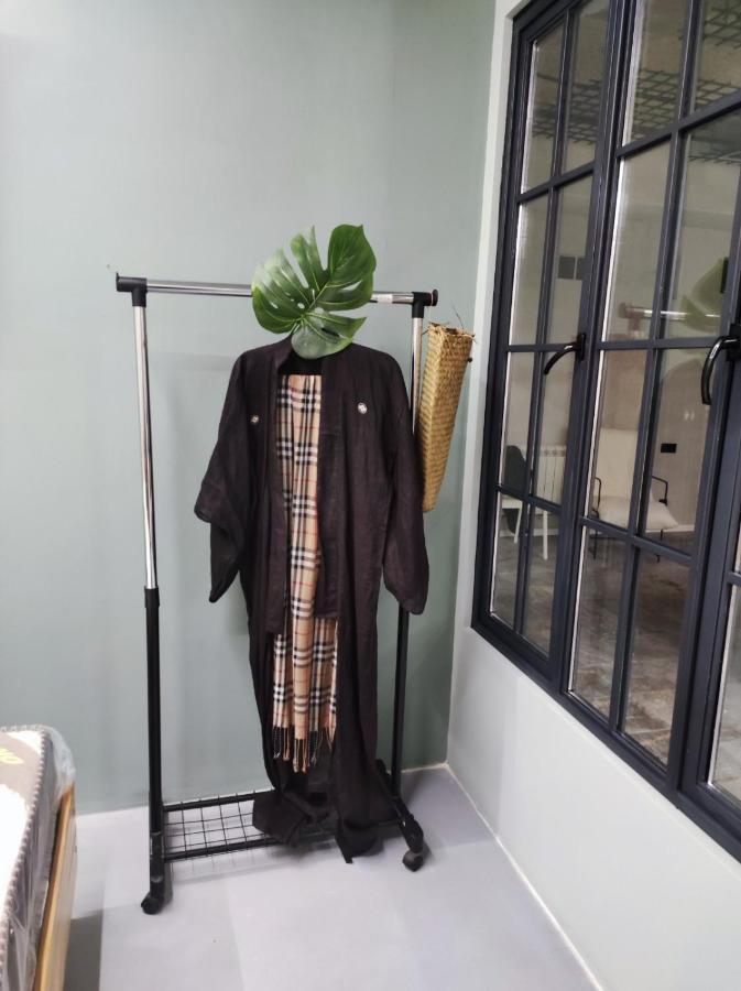 ティビリシShared Flat In An Artists District Pikris Goraアパートメント エクステリア 写真
