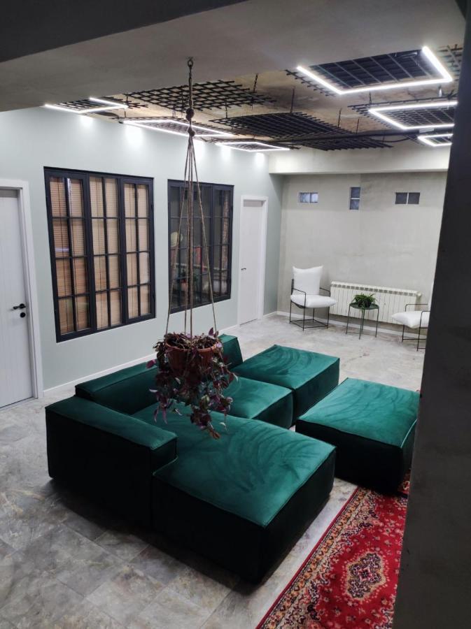 ティビリシShared Flat In An Artists District Pikris Goraアパートメント エクステリア 写真