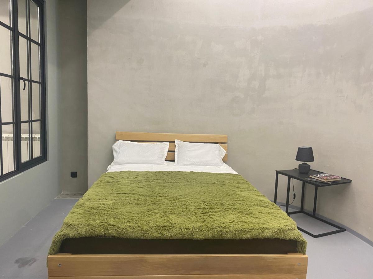 ティビリシShared Flat In An Artists District Pikris Goraアパートメント エクステリア 写真